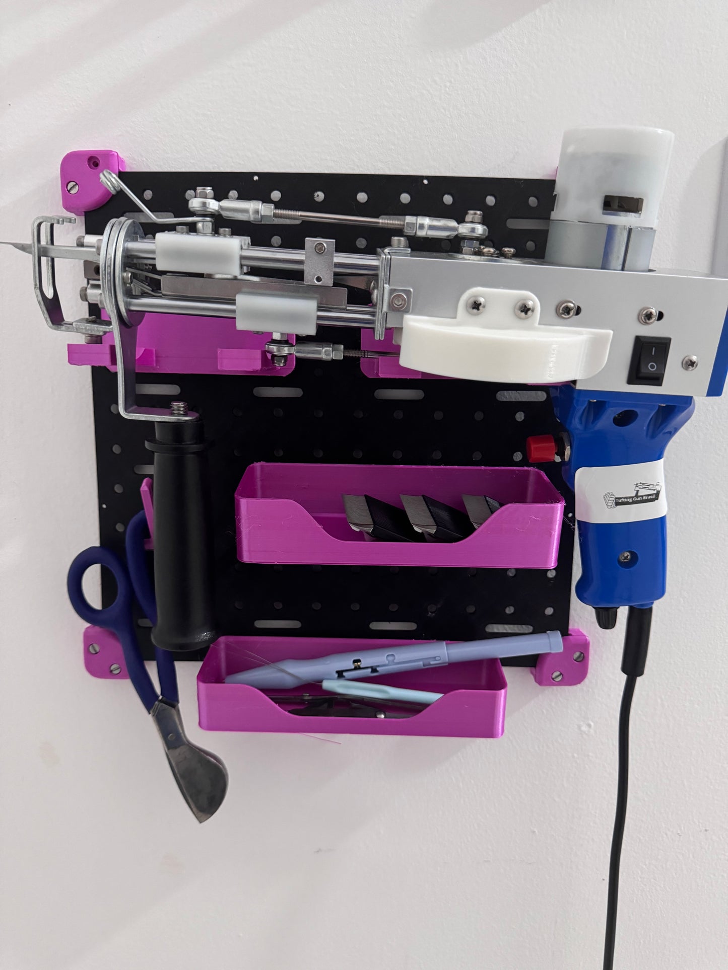 Painel Tufting Gun Maior – Completo, Funcional e Cheio de Estilo