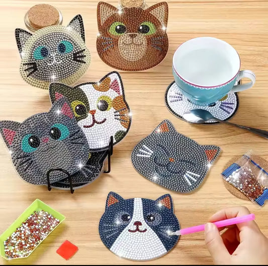 😻 Porta-Copos Gatinhos Brilhantes – técnica brilho ponto Kit DIY com 10 Modelos + Suporte