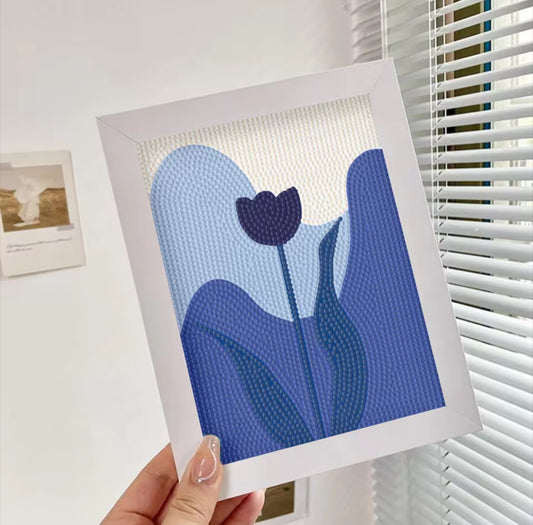 🌷 Quadro Diamond Painting Flor Azul Minimalista com Moldura – Arte Moderna e Sofisticada! 🎨✨